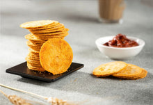 Load image into Gallery viewer, Cheese Coin Khakhra