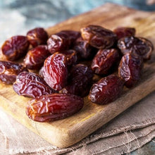 Load image into Gallery viewer, SEEDLESS DATES
