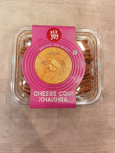Load image into Gallery viewer, Cheese Coin Khakhra